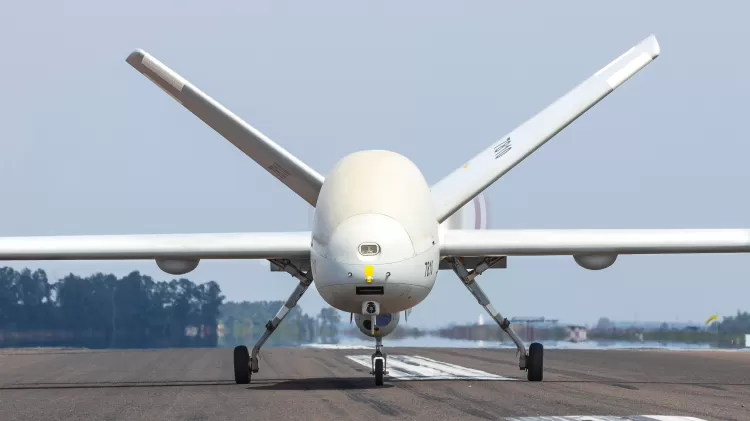 Hermes 900 - Aeronave Remotamente Pilotada capaz de defender a Amazônia